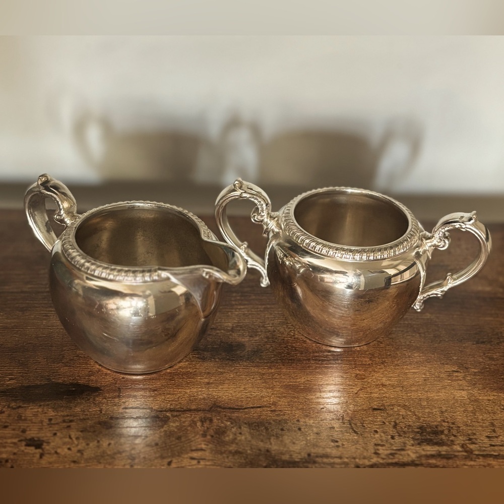 Reed & Barton Silver plated vintage 1950s cream & sugar set antique